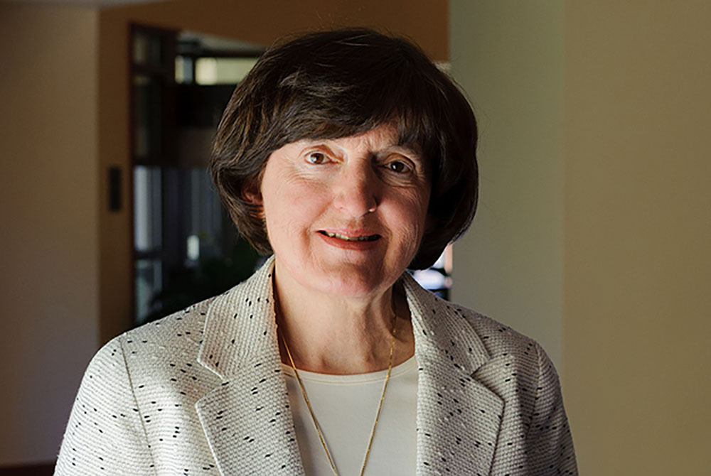 Lynn Healy